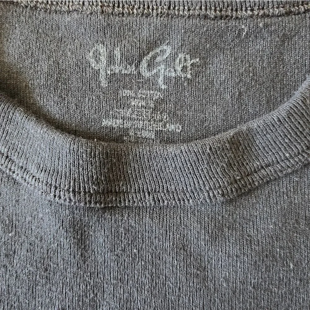 Brandy Melville Crew Neck LS Shirt